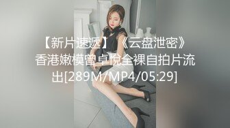 爱撸铁的妹子